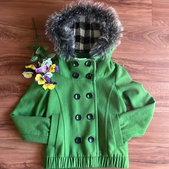 Ochirly Green Jacket Size S – Stylish Lightweight Women’s Jacket EUC - Picture 3 of 16